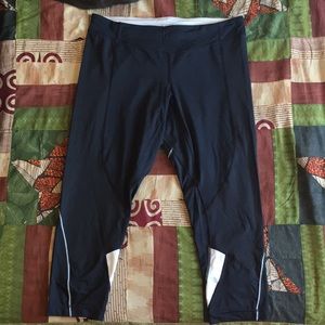 Lululemon running tights large